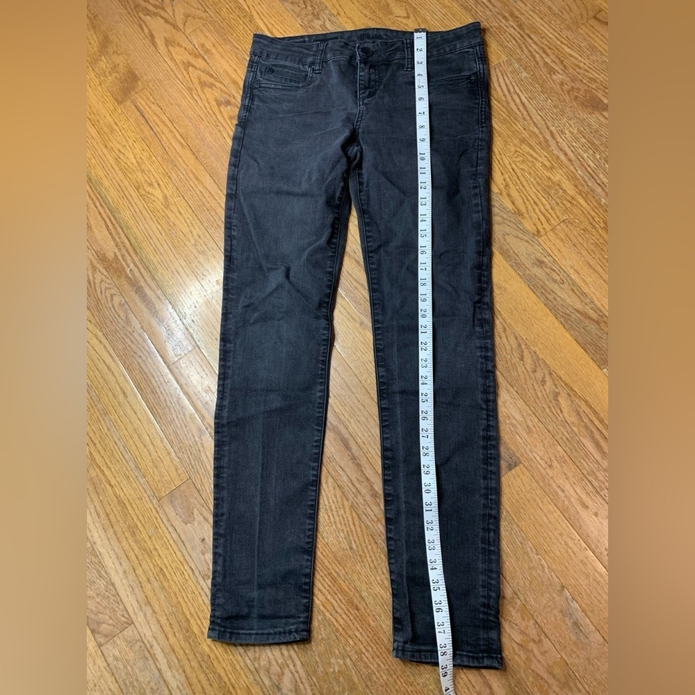 Kut from the Kloth Diana Skinny Jeans - Faded Black - Size 4 - Picture 8 of 10